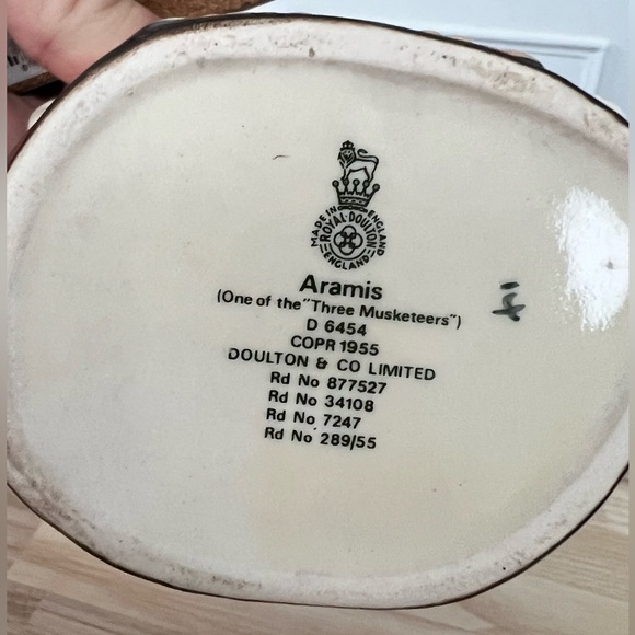 Royal Doulton Aramis Three Musketeers Toby Mug 4 Inch D6454 Rare Vintage - Picture 4 of 6